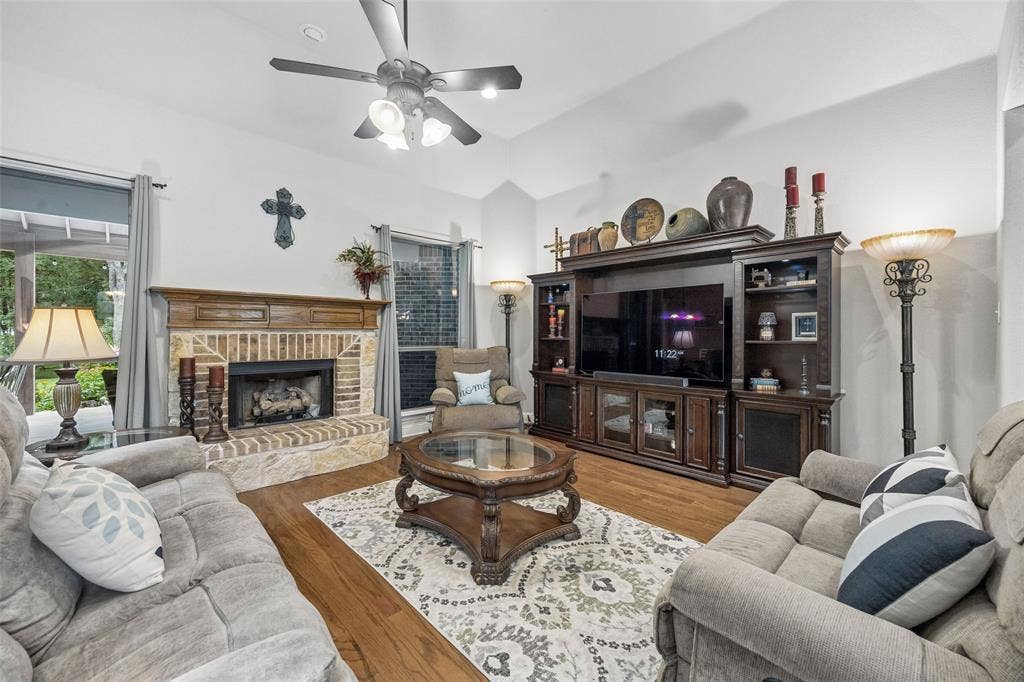 612 Sportsman Park Road, Azle, TX 76020 612 Sportsman Park Road, Azle, TX 76020