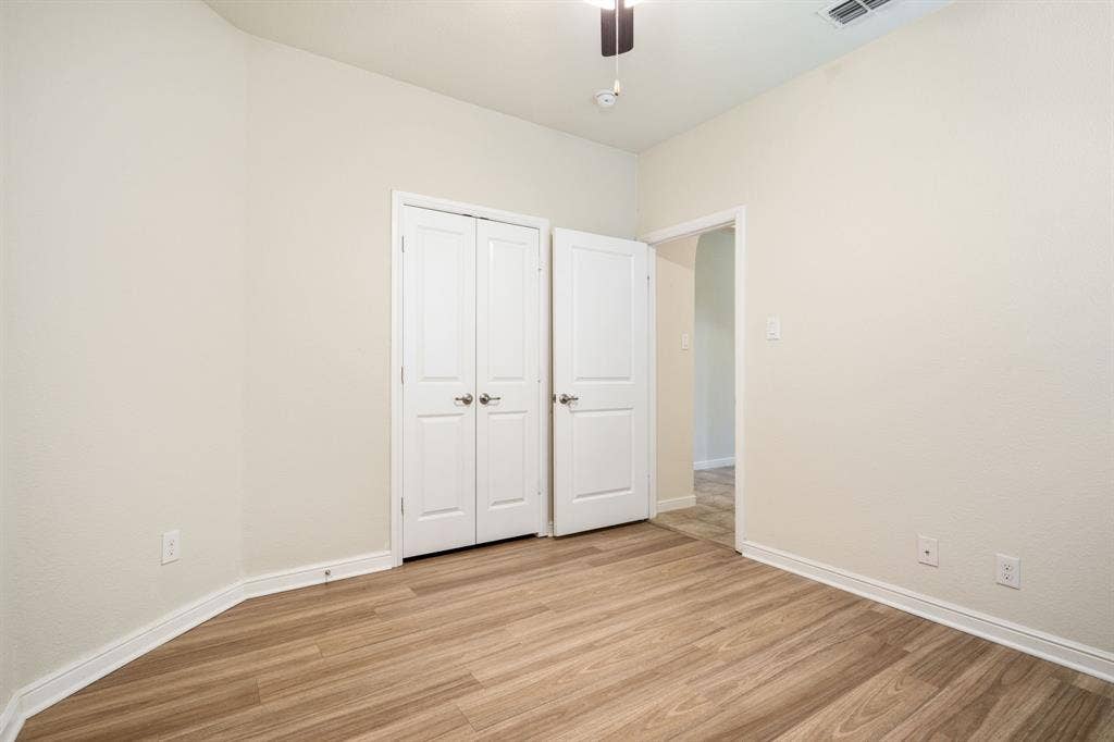 916 Hawks Way, Argyle, TX 76226