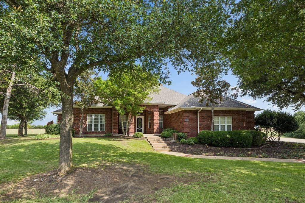 4210 Whitehead Road, Midlothian, TX 76065 4210 Whitehead Road, Midlothian, TX 76065