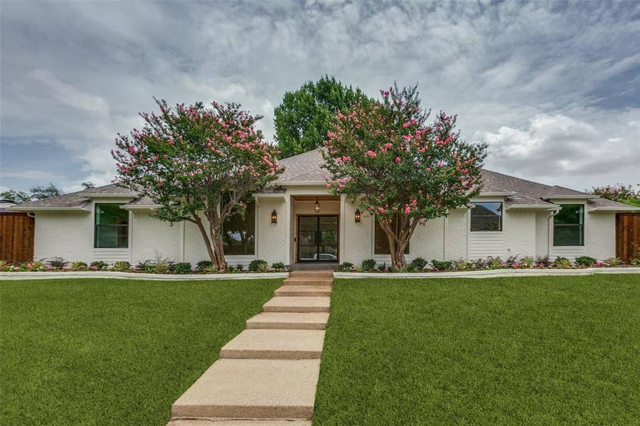 Property photo for 14908 Woodbriar Drive, Dallas, TX