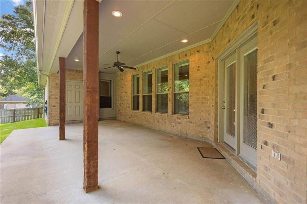 11831 Smallwood Drive, Flint, TX 75762 11831 Smallwood Drive, Flint, TX 75762