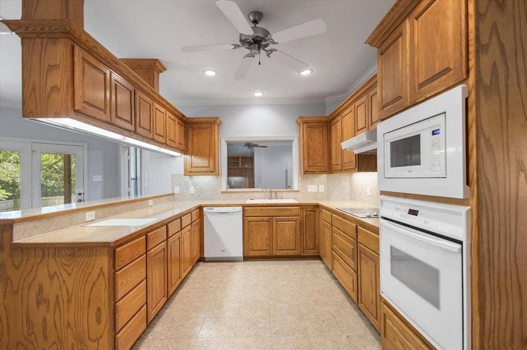 11831 Smallwood Drive, Flint, TX 75762 11831 Smallwood Drive, Flint, TX 75762