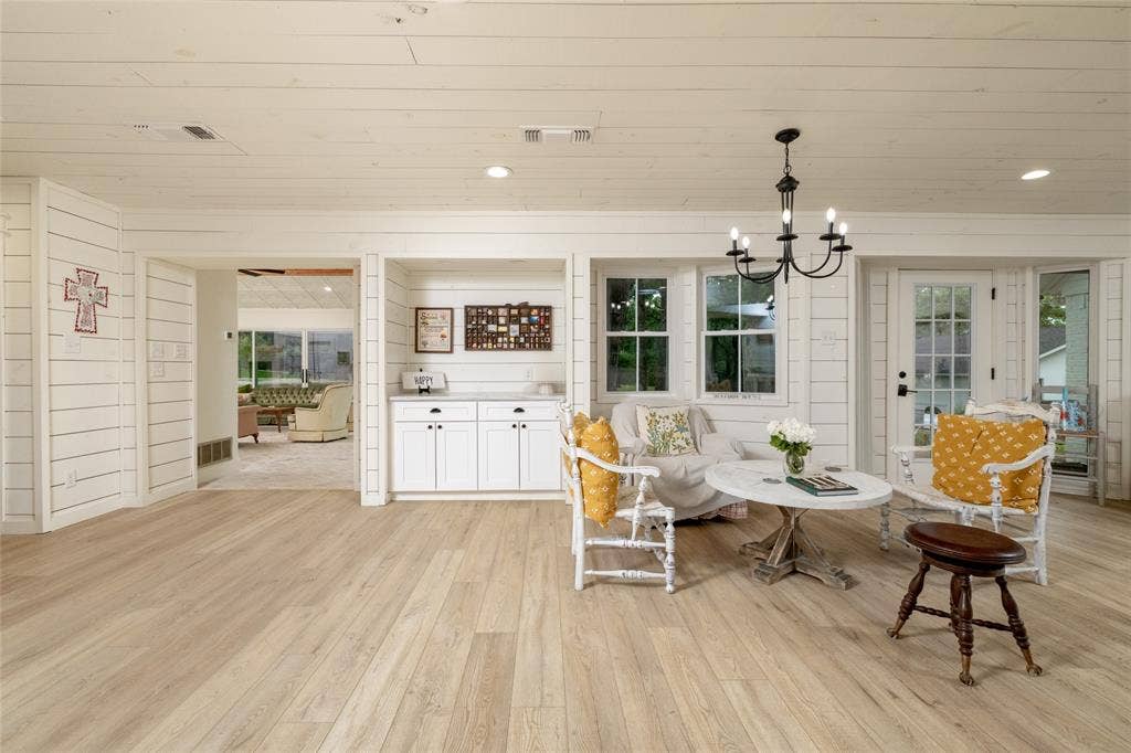 8948 David Fort Road, Argyle, TX 76226