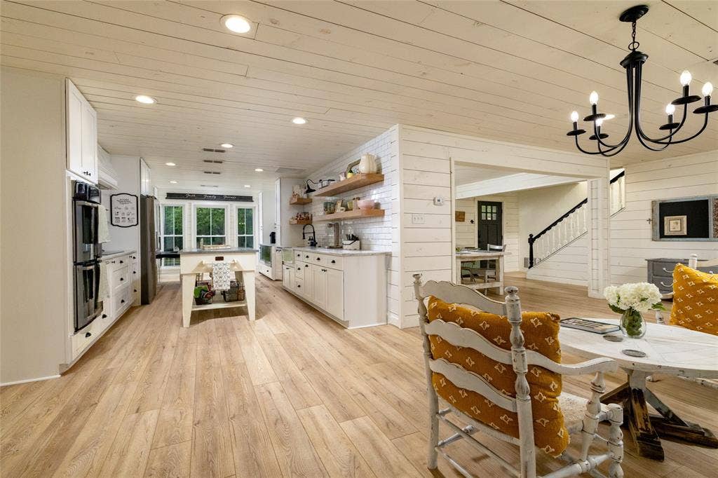 8948 David Fort Road, Argyle, TX 76226