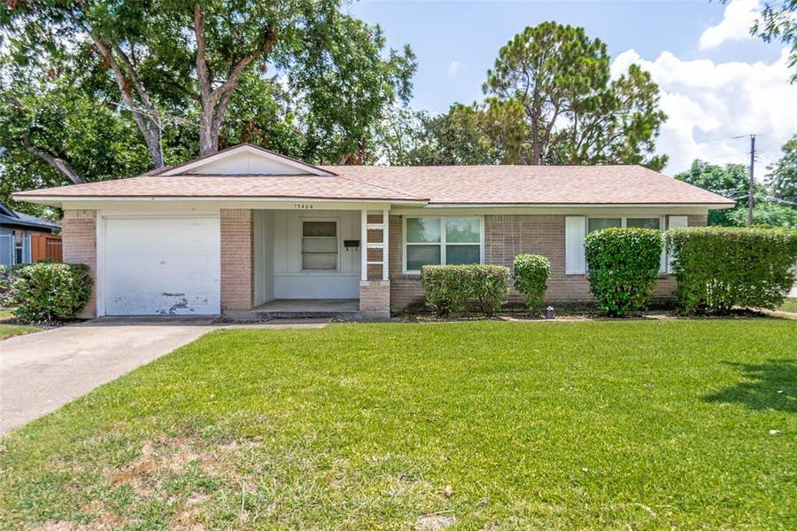 Property photo for 13404 Glenside Drive, Farmers Branch, TX