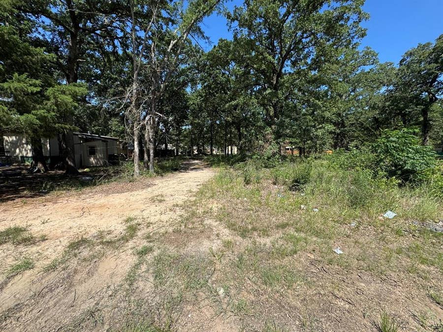Property photo for 0 Mohican Trail, Mabank, TX