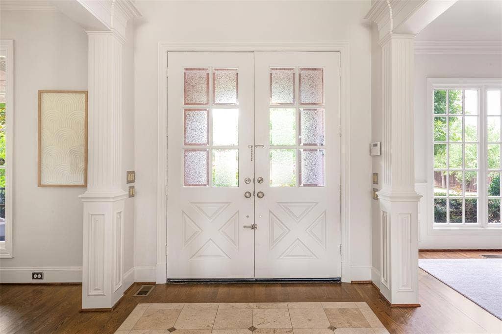 10110 Betty Jane Lane, Dallas, TX 75229