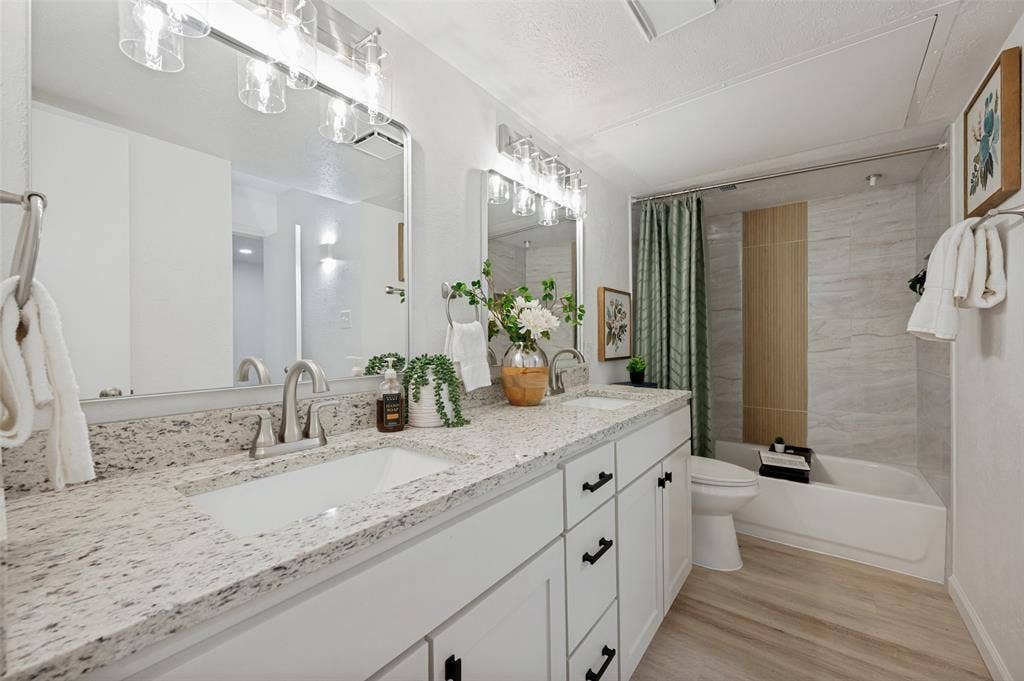 412 Pogue Street, Cedar Hill, TX 75104 Dual vanity with stone-finish countertop and undermount sinks