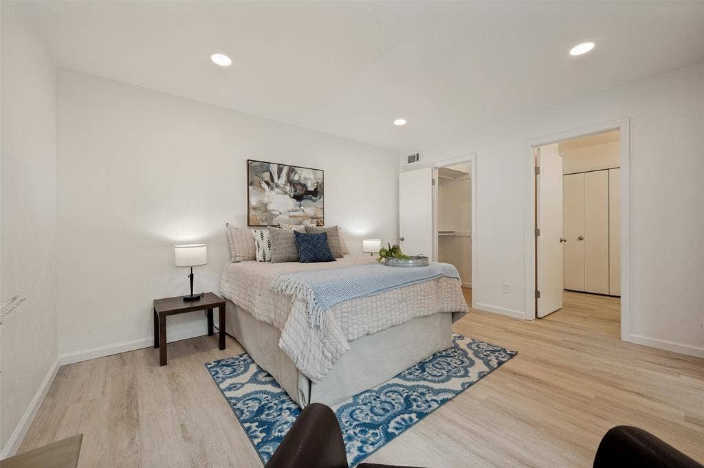 412 Pogue Street, Cedar Hill, TX 75104 Light wood-finish flooring with crisp white baseboards