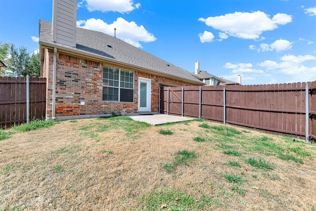 13270 Roadster Drive, Frisco, TX 75033 13270 Roadster Drive, Frisco, TX 75033