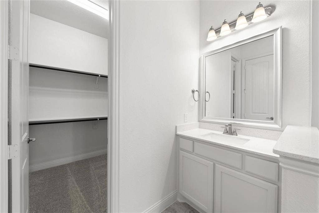 2406 Colonial Lane, Midlothian, TX 76065 2406 Colonial Lane, Midlothian, TX 76065