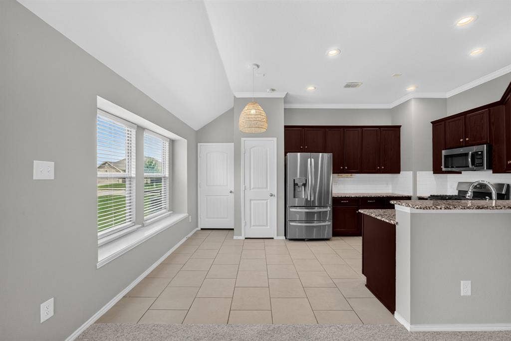 1928 Glen Meadow Drive, Royse City, TX 75189