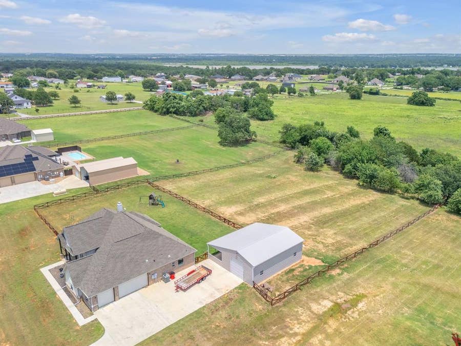 Property photo for 7609 Carter Ranch Road, Azle, TX