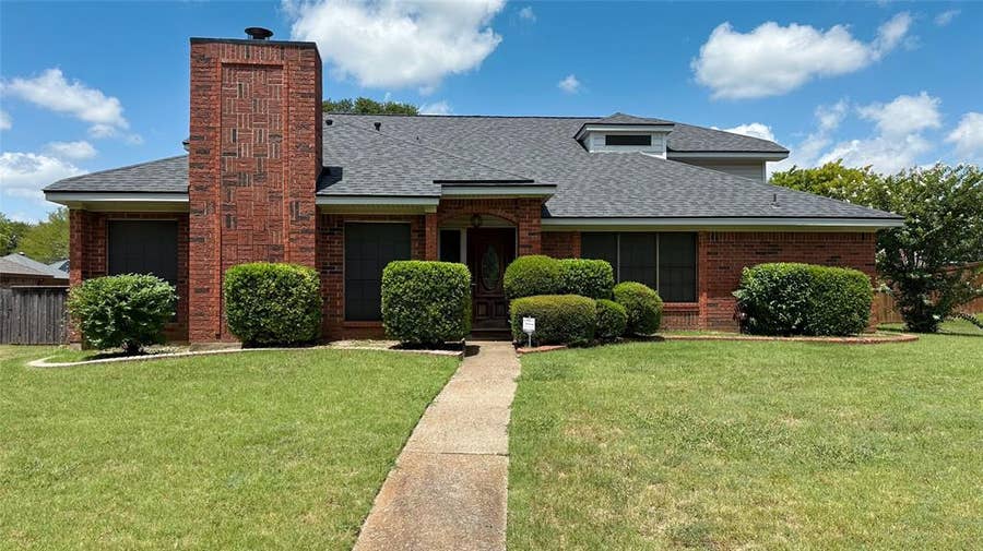 Property photo for 1409 Essex Drive, DeSoto, TX