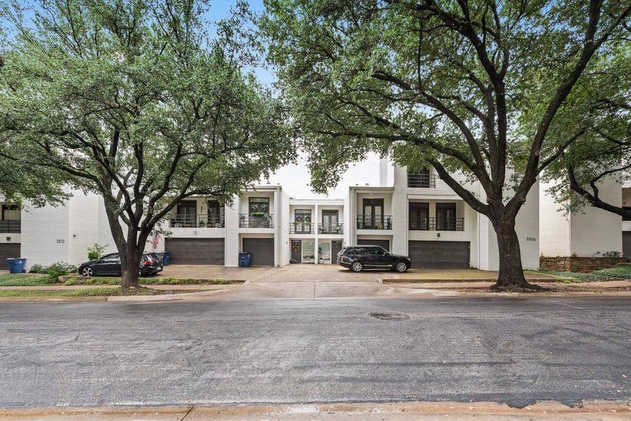 Property photo for 3906 Buena Vista Street, #18, Dallas, TX