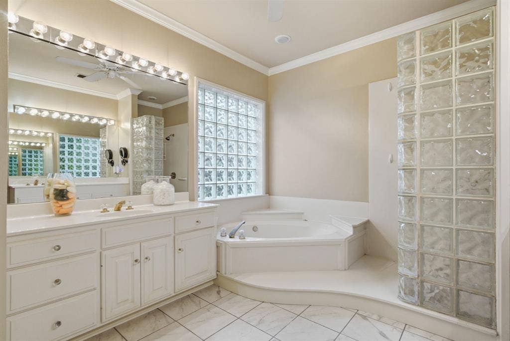 4117 Hollow Oak Circle, Tyler, TX 75707 4117 Hollow Oak Circle, Tyler, TX 75707