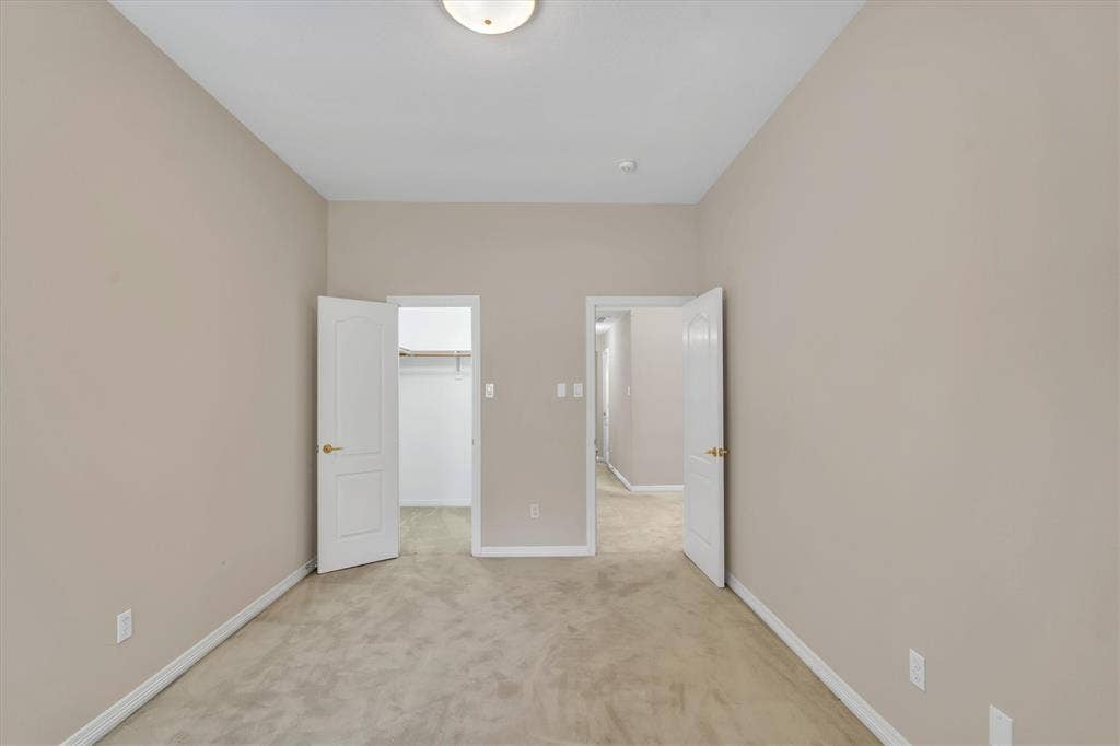 4th downstairs bedroom