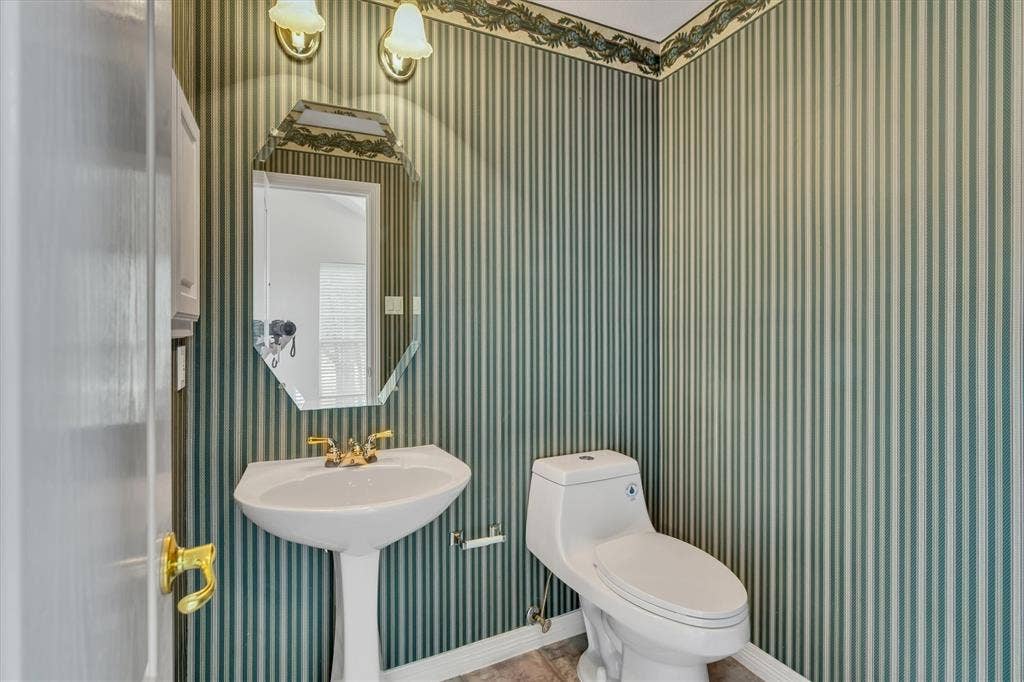 half bath attached to front bedroom