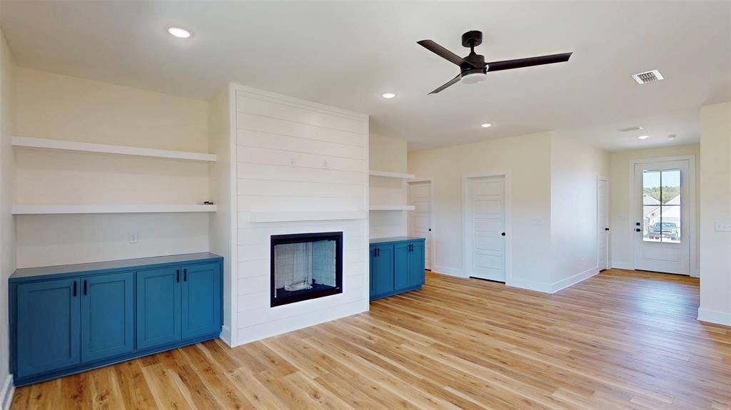 207 Sides Boulevard, Bullard, TX 75757 207 Sides Boulevard, Bullard, TX 75757