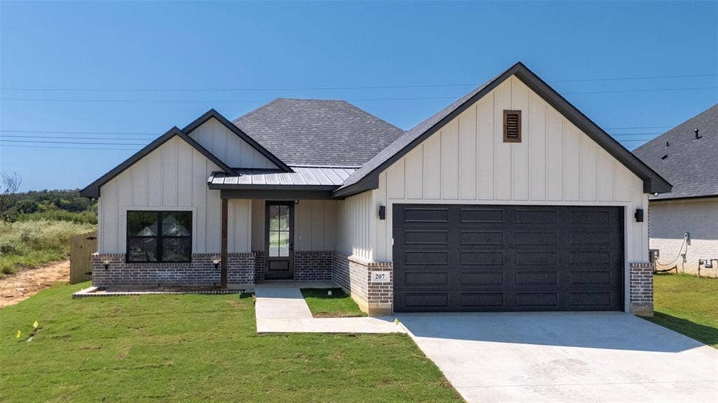 207 Sides Boulevard, Bullard, TX 75757 207 Sides Boulevard, Bullard, TX 75757