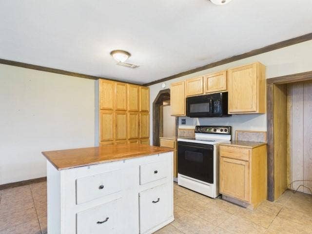 29118 N State Highway 19, Athens, TX 75752 29118 N State Highway 19, Athens, TX 75752