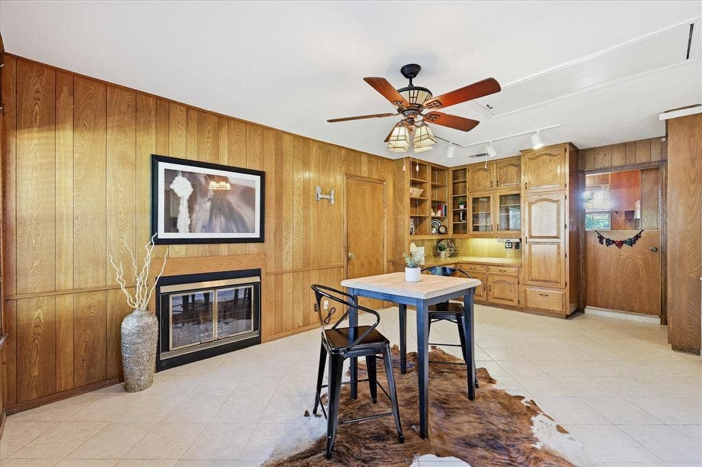 2605 Buckingham Drive, Denton, TX 76209
