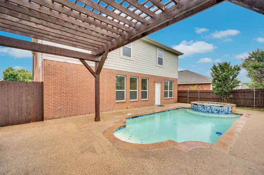 Property photo for 1113 Skylark Drive, Burleson, TX