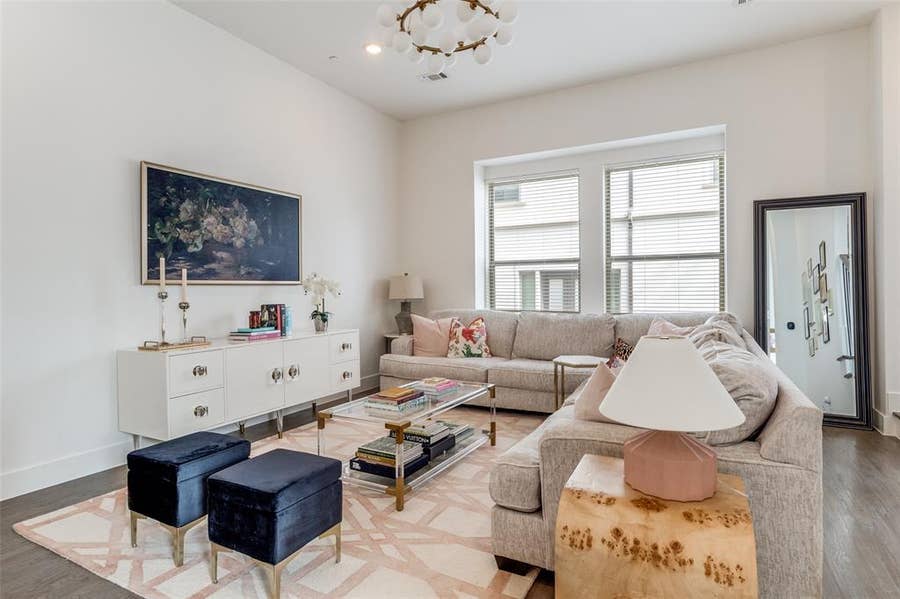 Property photo for 5912 Ross Avenue, #10, Dallas, TX