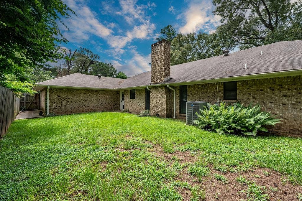 354 Royal Circle, Whitehouse, TX 75791 354 Royal Circle, Whitehouse, TX 75791