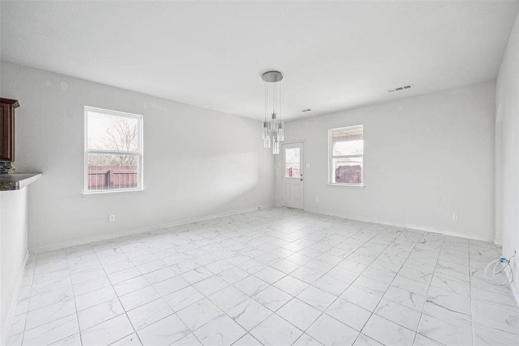 1020 Walnut Ridge Drive, Hutchins, TX 75141 1020 Walnut Ridge Drive, Hutchins, TX 75141
