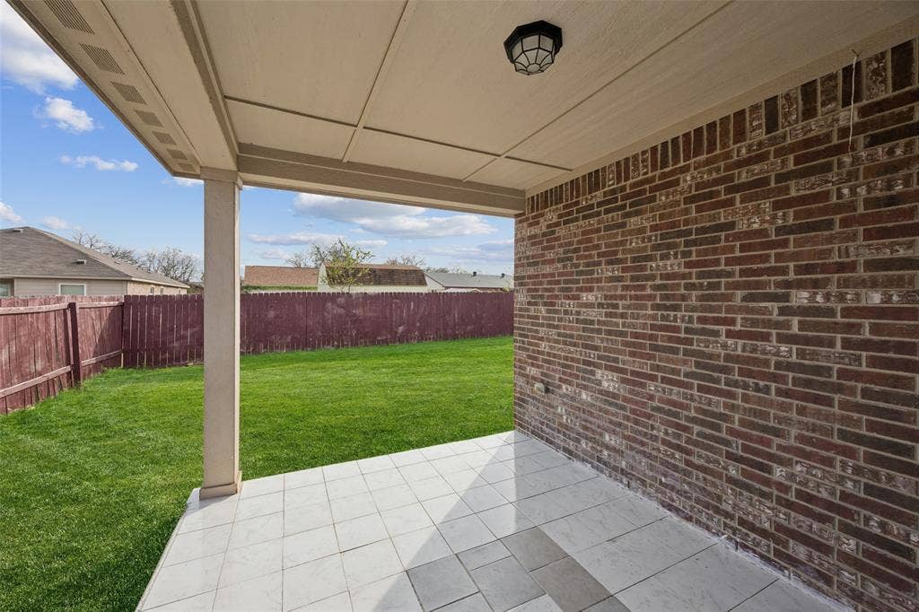 1020 Walnut Ridge Drive, Hutchins, TX 75141 1020 Walnut Ridge Drive, Hutchins, TX 75141