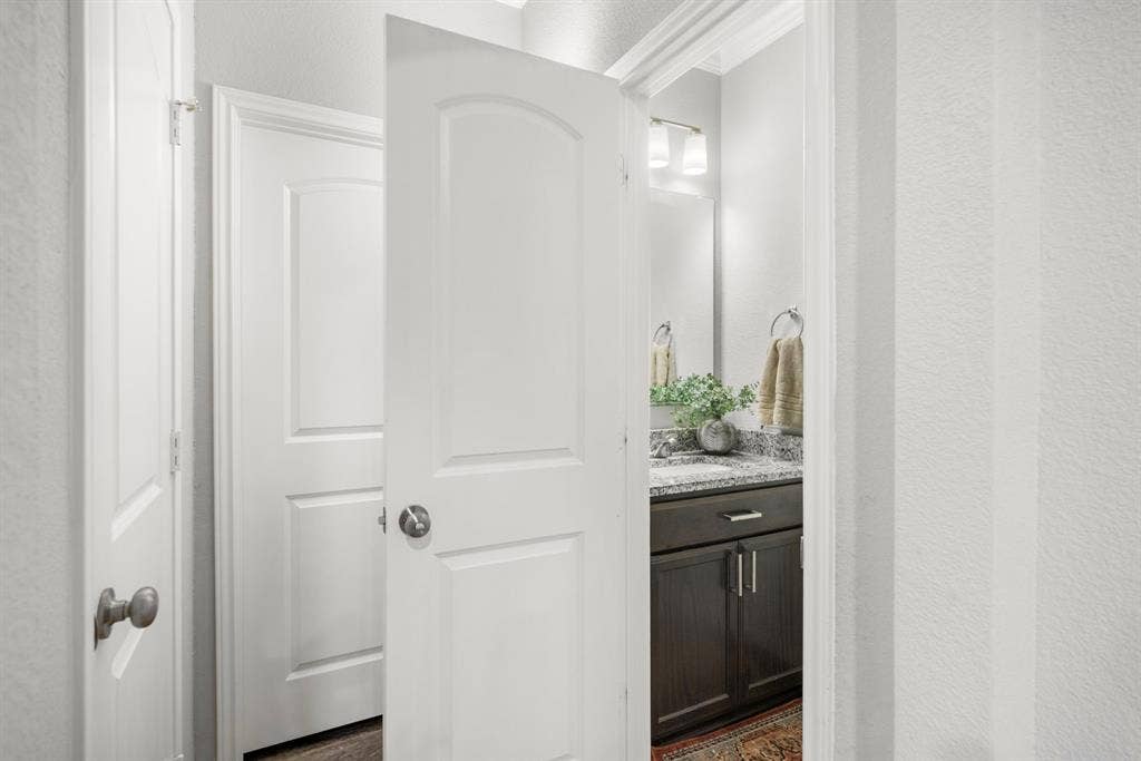 3221 Samson Drive, Waco, TX 76655 3221 Samson Drive, Waco, TX 76655
