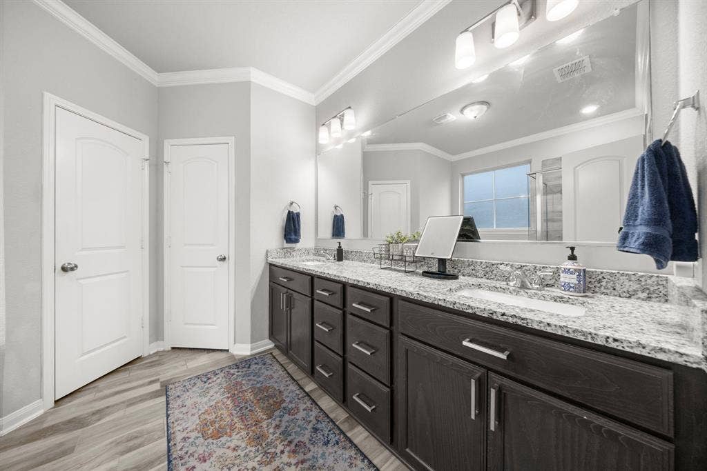 3221 Samson Drive, Waco, TX 76655 3221 Samson Drive, Waco, TX 76655