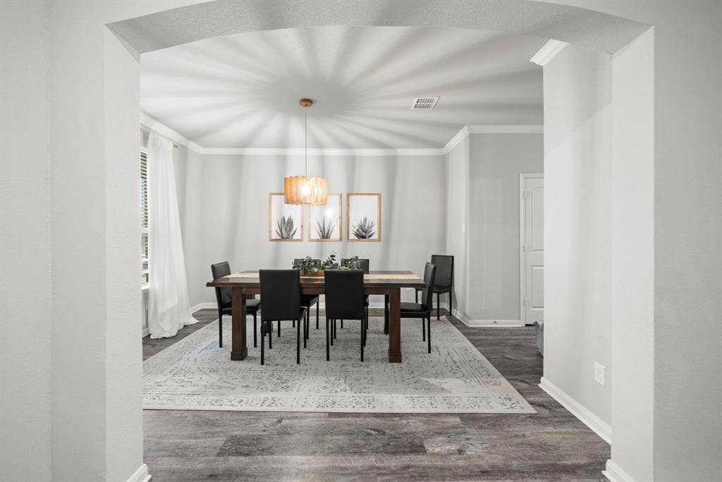 3221 Samson Drive, Waco, TX 76655 3221 Samson Drive, Waco, TX 76655
