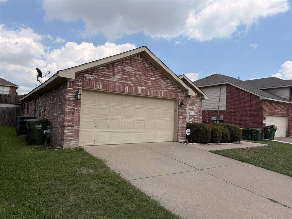 6744 Geyser Trail, Watauga, TX 76137 6744 Geyser Trail, Watauga, TX 76137