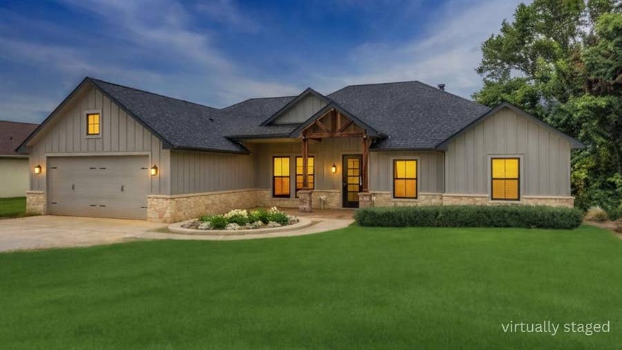 Property photo for 405 Door Key Ranch Road, Trinidad, TX