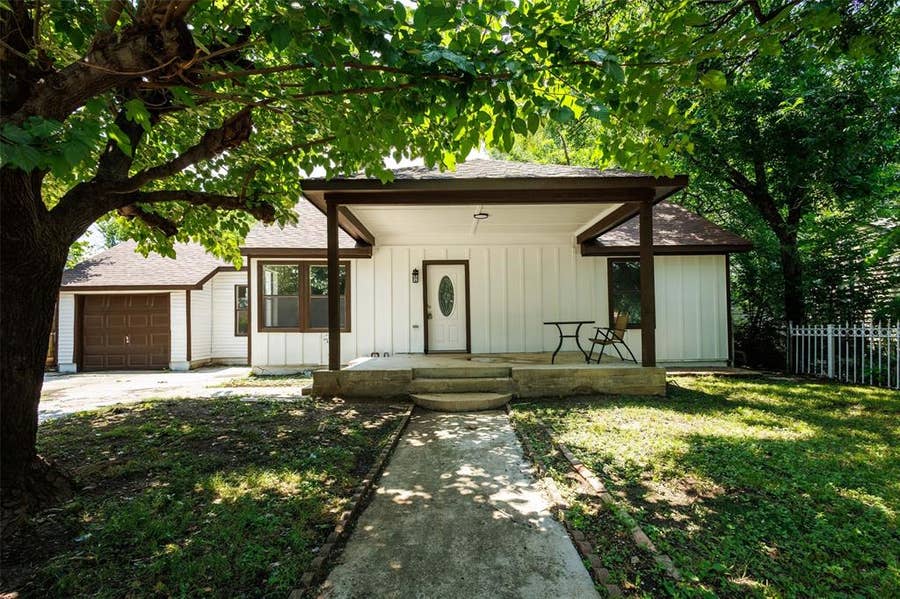 Property photo for 305 Hensley Drive, Grand Prairie, TX