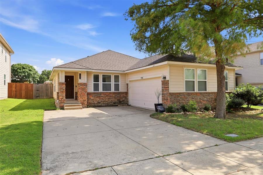 Property photo for 7004 Cotton Seed Drive, McKinney, TX