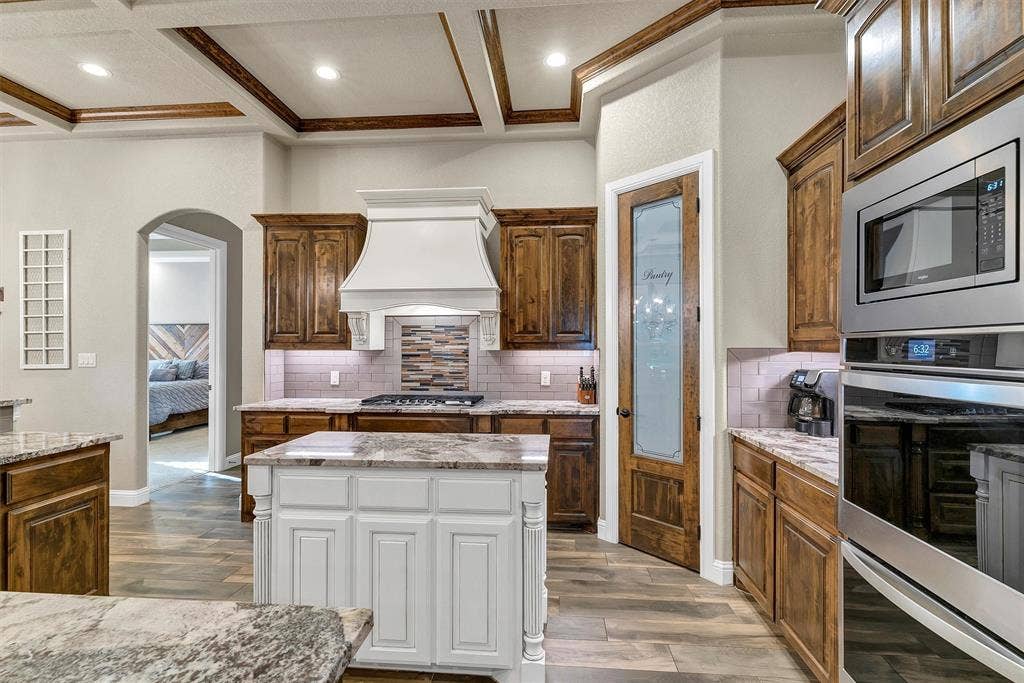 701 Milton Court, Granbury, TX 76048