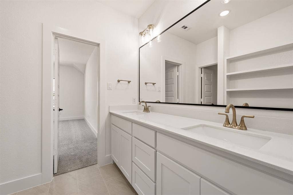 910 Sandpiper Drive, Aledo, TX 76008 910 Sandpiper Drive, Aledo, TX 76008