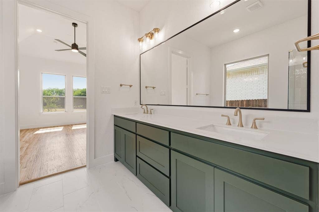 910 Sandpiper Drive, Aledo, TX 76008 910 Sandpiper Drive, Aledo, TX 76008