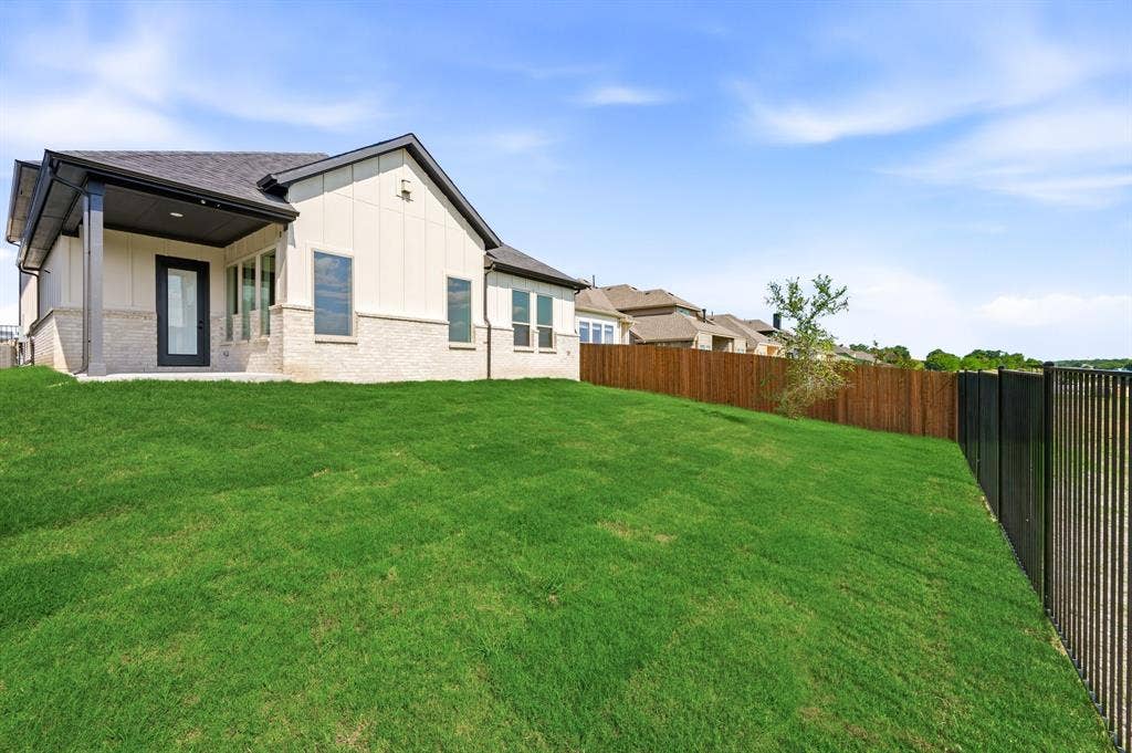 910 Sandpiper Drive, Aledo, TX 76008 910 Sandpiper Drive, Aledo, TX 76008