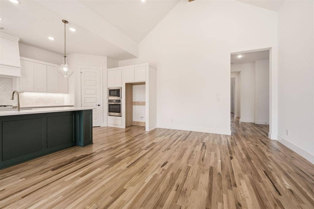 910 Sandpiper Drive, Aledo, TX 76008 910 Sandpiper Drive, Aledo, TX 76008