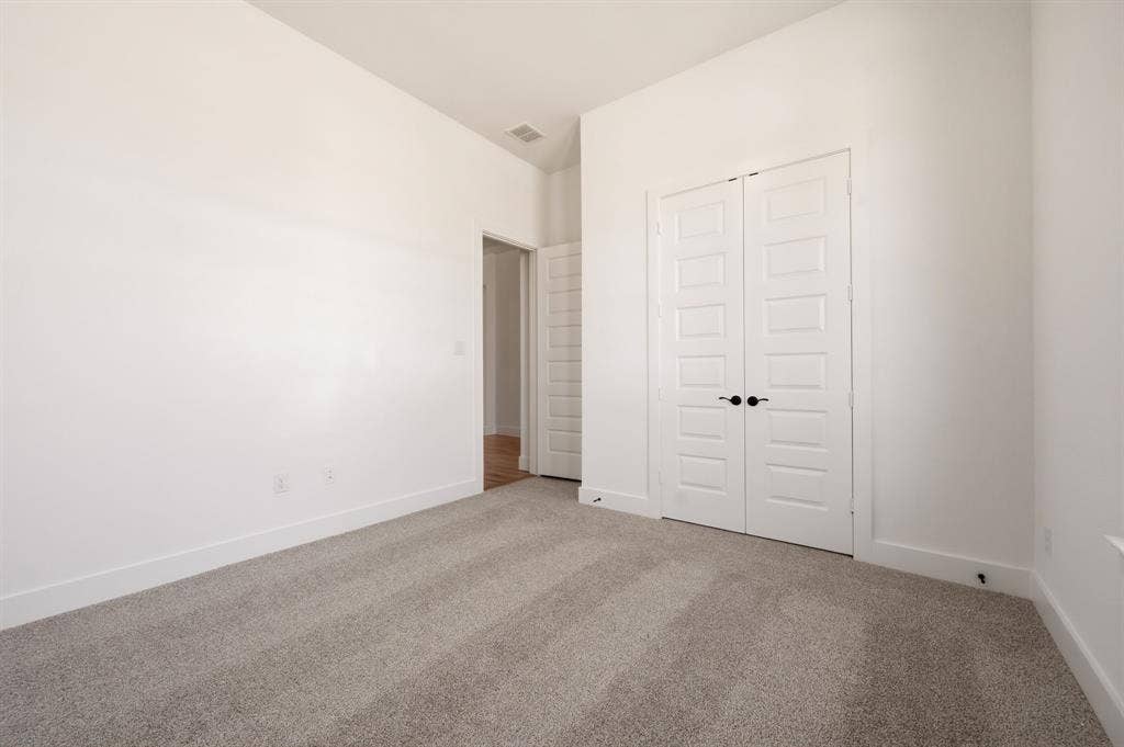 910 Sandpiper Drive, Aledo, TX 76008 910 Sandpiper Drive, Aledo, TX 76008