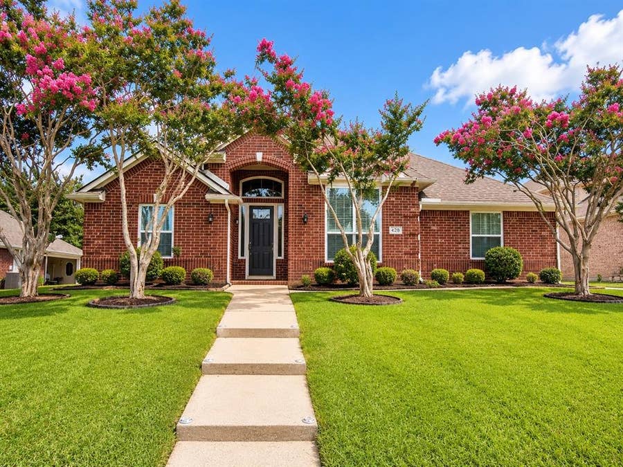 Property photo for 428 Hickory Drive, Murphy, TX