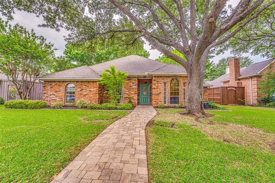Property photo for 2420 Beaver Bend Drive, Plano, TX