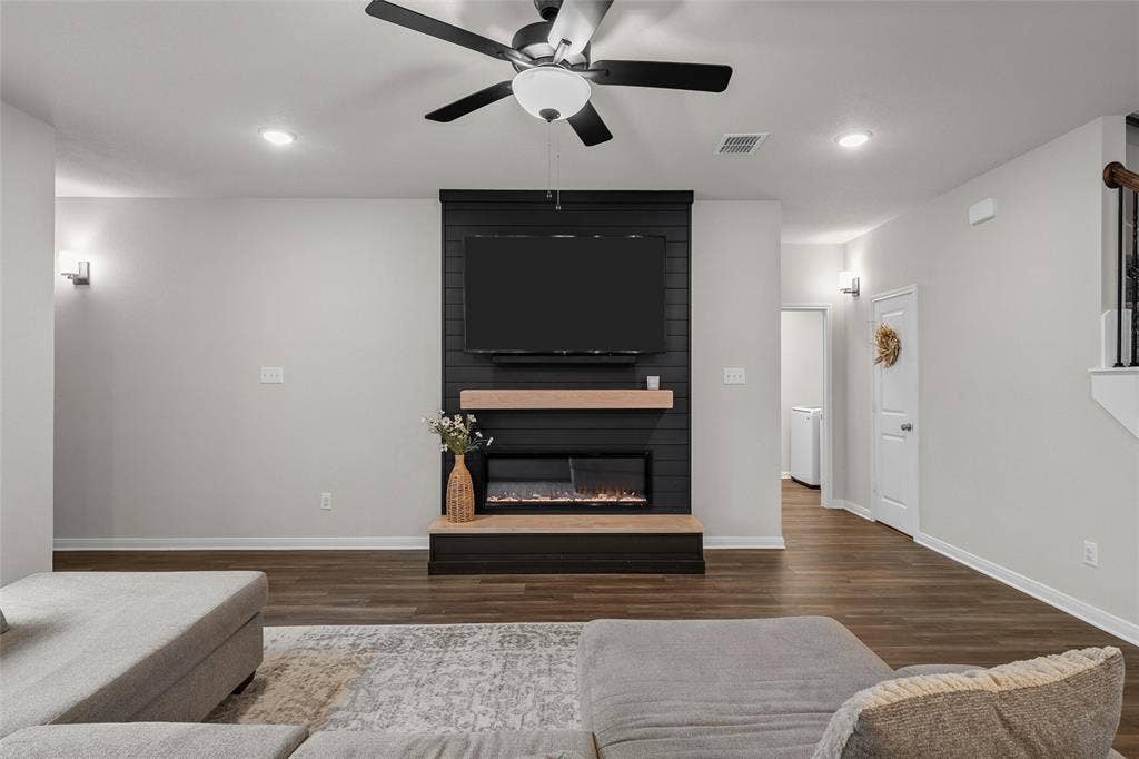 11200 Pallasite Court, Lorena, TX 76655 11200 Pallasite Court, Lorena, TX 76655