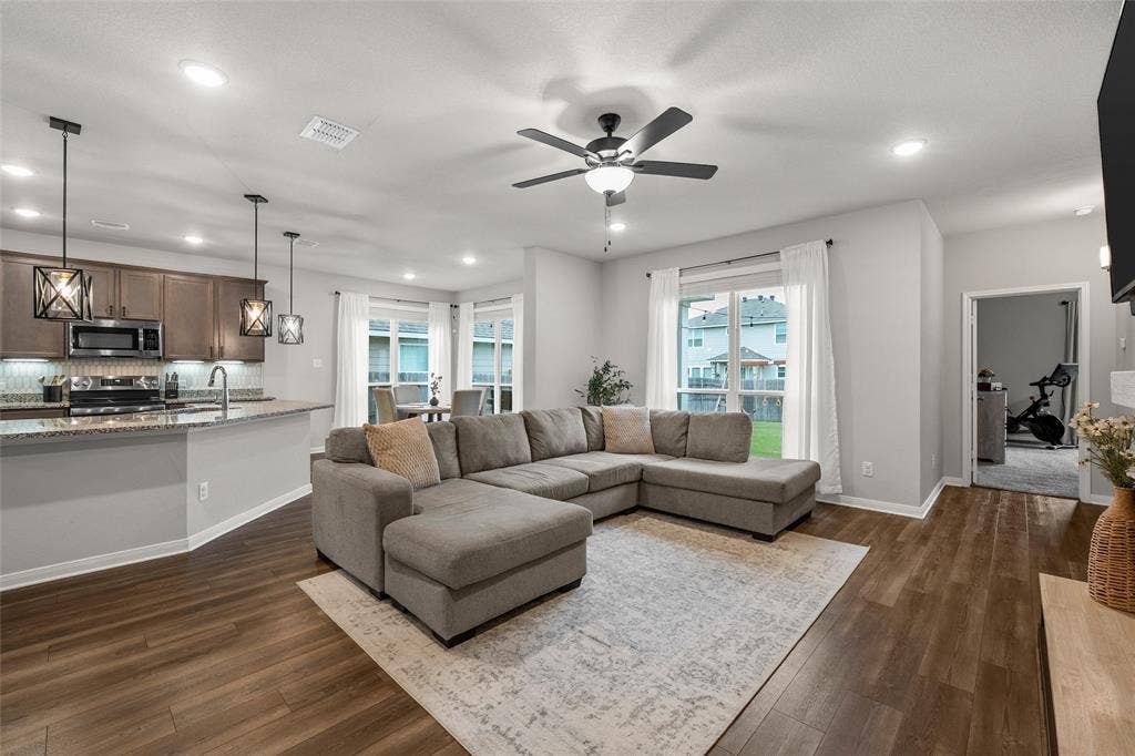 11200 Pallasite Court, Lorena, TX 76655 11200 Pallasite Court, Lorena, TX 76655