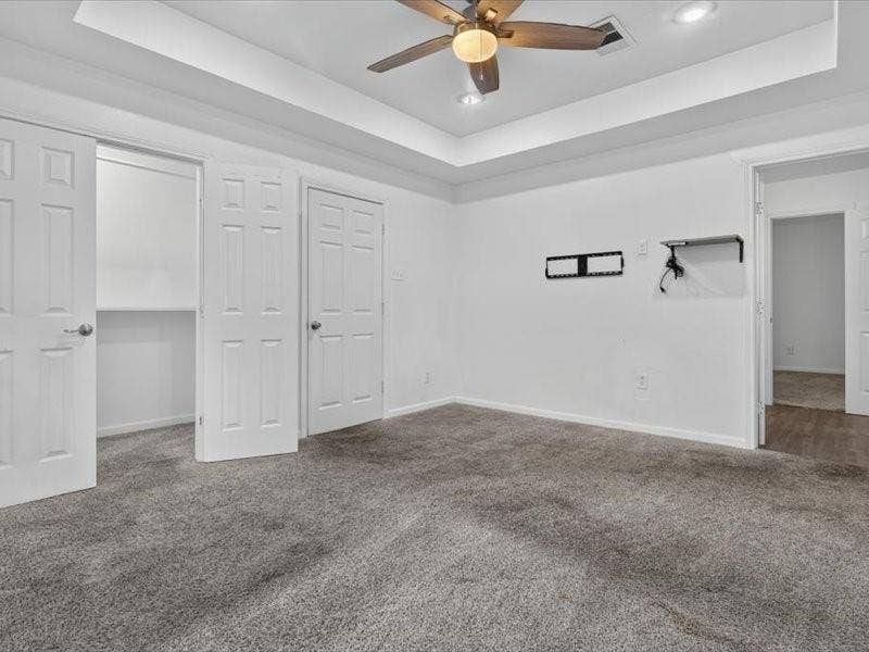 6633 Emhouse Street, Dallas, TX 75232 6633 Emhouse Street, Dallas, TX 75232
