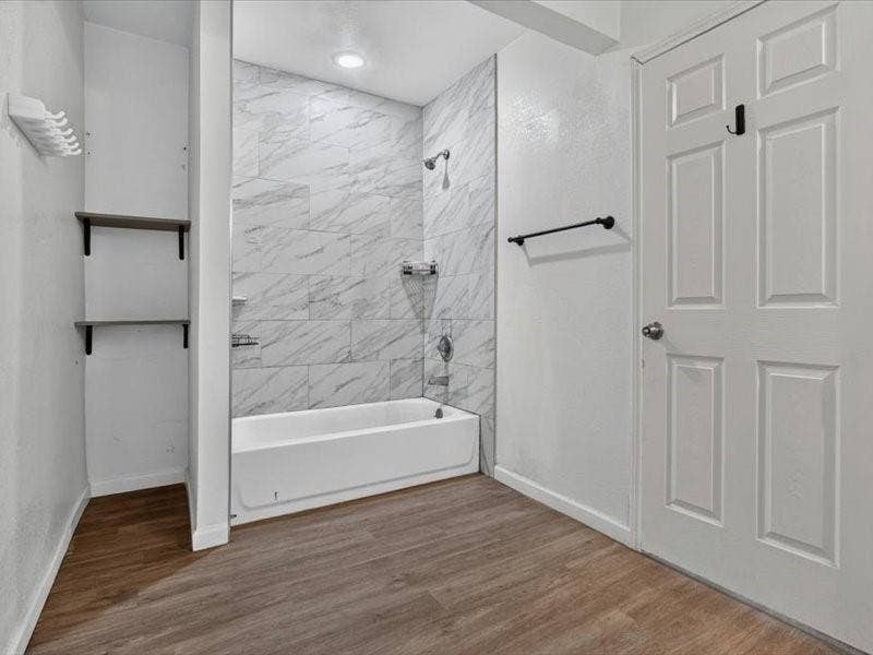 6633 Emhouse Street, Dallas, TX 75232 6633 Emhouse Street, Dallas, TX 75232